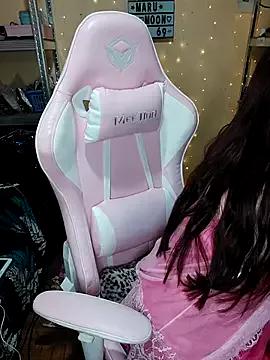 Explore our live girls sluts from our Custom and Multi clubs and checkout exclusive access to highly interactive content, such as shape, hair, titties, pussy type and many more.