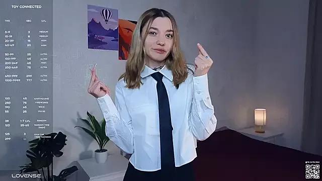 Explore our live girls sluts from our Custom and Multi clubs and checkout exclusive access to highly interactive content, such as shape, hair, titties, pussy type and many more.