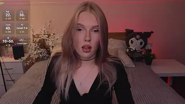 Maryan_a from StripChat is Freechat