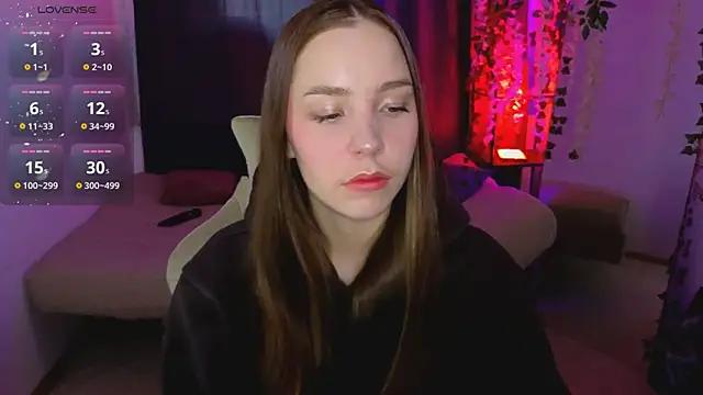 Explore our live girls sluts from our Custom and Multi clubs and checkout exclusive access to highly interactive content, such as shape, hair, titties, pussy type and many more.