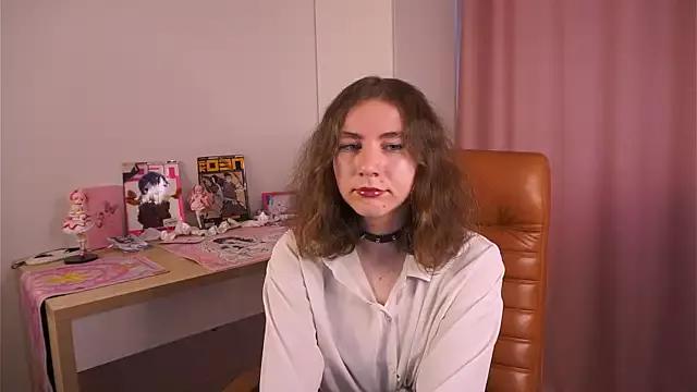 Explore our live girls sluts from our Custom and Multi clubs and checkout exclusive access to highly interactive content, such as shape, hair, titties, pussy type and many more.