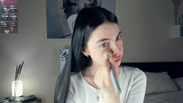 Explore our live girls sluts from our Custom and Multi clubs and checkout exclusive access to highly interactive content, such as shape, hair, titties, pussy type and many more.