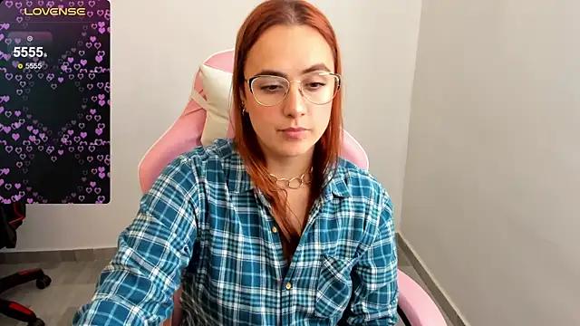 Explore our live girls sluts from our Custom and Multi clubs and checkout exclusive access to highly interactive content, such as shape, hair, titties, pussy type and many more.