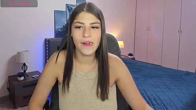 Explore our live girls sluts from our Custom and Multi clubs and checkout exclusive access to highly interactive content, such as shape, hair, titties, pussy type and many more.