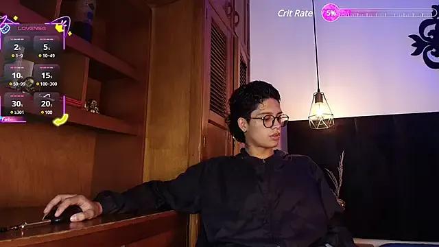 Massimo_vaiolethsan from StripChat
