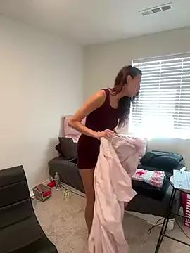 Explore our live girls sluts from our Custom and Multi clubs and checkout exclusive access to highly interactive content, such as shape, hair, titties, pussy type and many more.