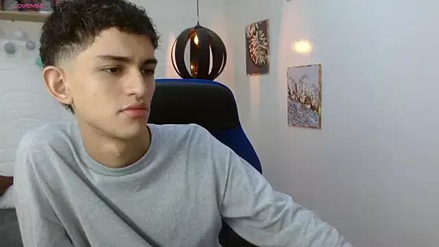 mathewred from StripChat is Freechat