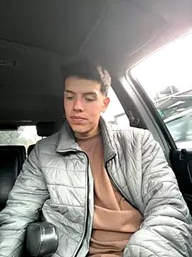 mattebret11 from StripChat is Freechat
