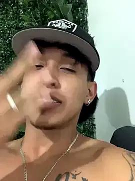 Mattew_Dluca_ from StripChat