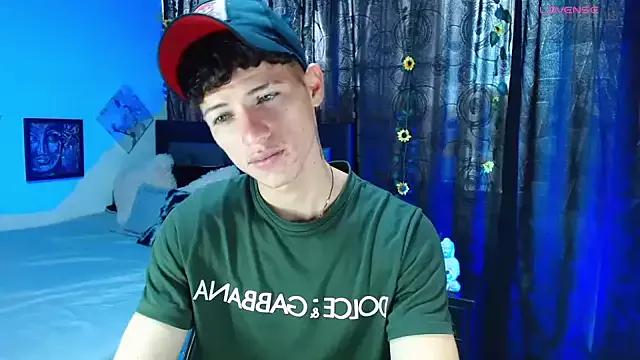 MattiaAGT from StripChat