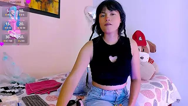 Mattilda_18 from StripChat is Freechat