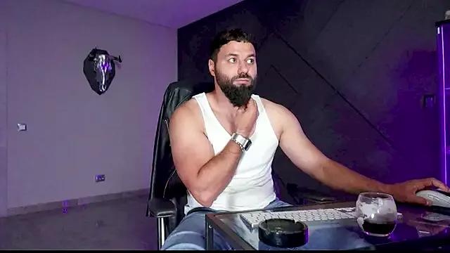 mattmasterss from StripChat