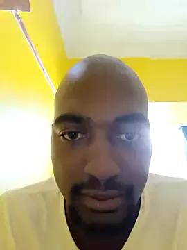 MaturedyoungMan webcams show profile image 