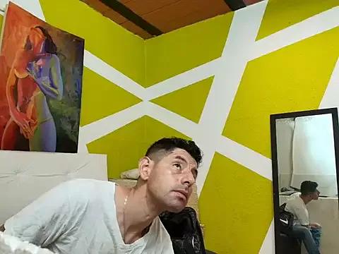 max_power1 from StripChat is Freechat