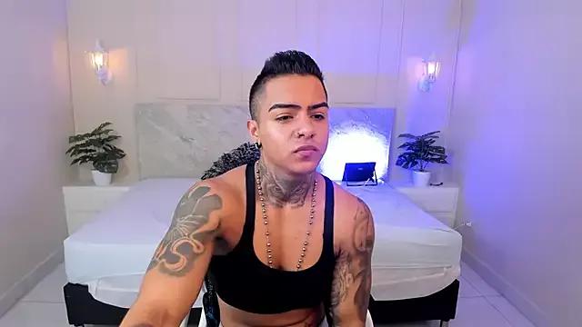 MaxSteel98 webcams show profile image 