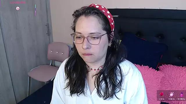 May_Carlier webcams show profile image 