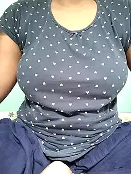 Maya-22 from StripChat