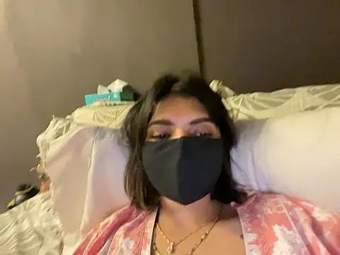 MaYaa__11 from StripChat