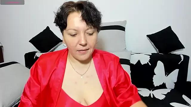Explore our live girls sluts from our Custom and Multi clubs and checkout exclusive access to highly interactive content, such as shape, hair, titties, pussy type and many more.