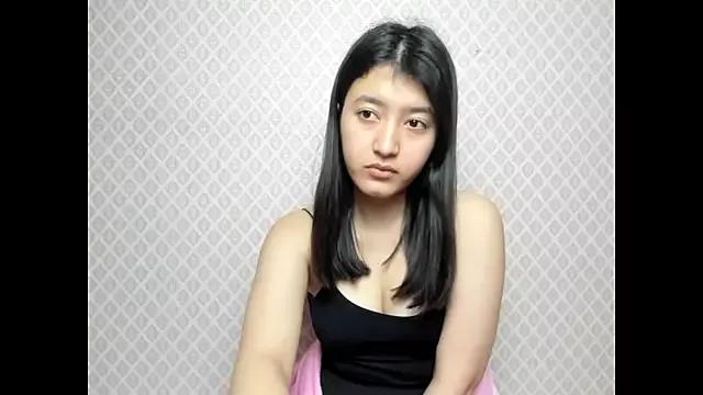 Mayachka333 from StripChat