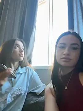 Photos of MayaGlow from StripChat is Freechat