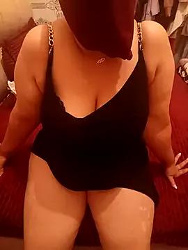 mayakhalyfaa from StripChat