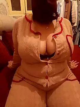 mayakhalyfaa from StripChat