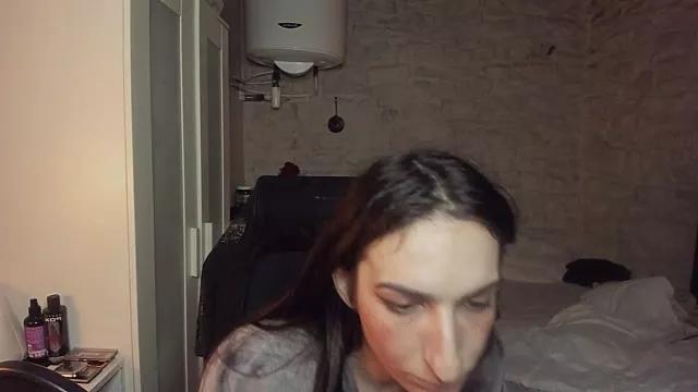 Mayala__ from StripChat