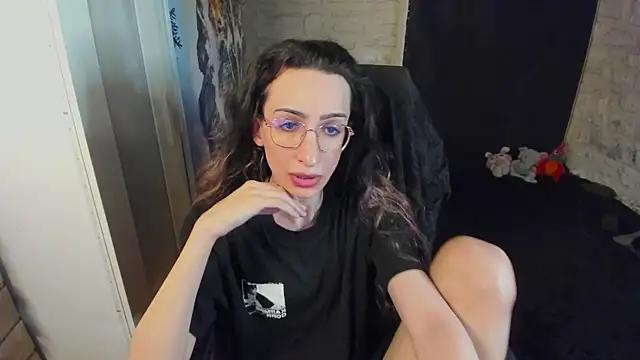 Mayala__ from StripChat