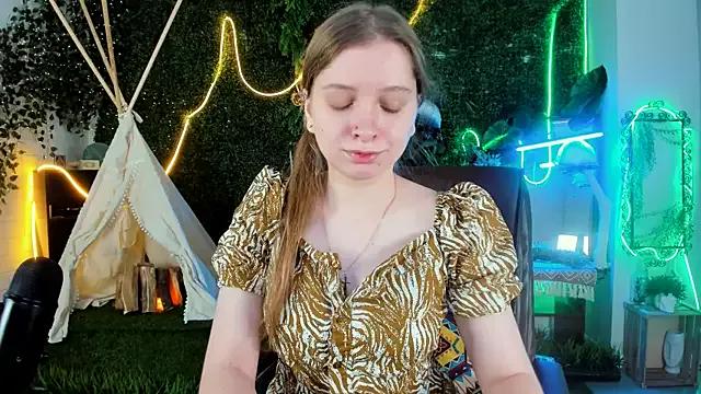 MayaSinabon from StripChat