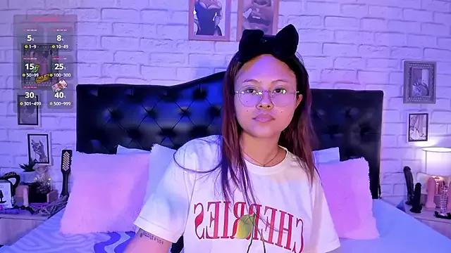 MAYASMITH__ from StripChat