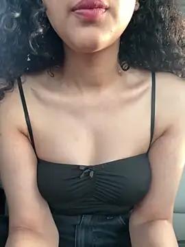 Mayaxo24 from StripChat