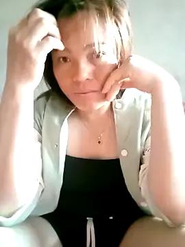 Maymay0033 from StripChat
