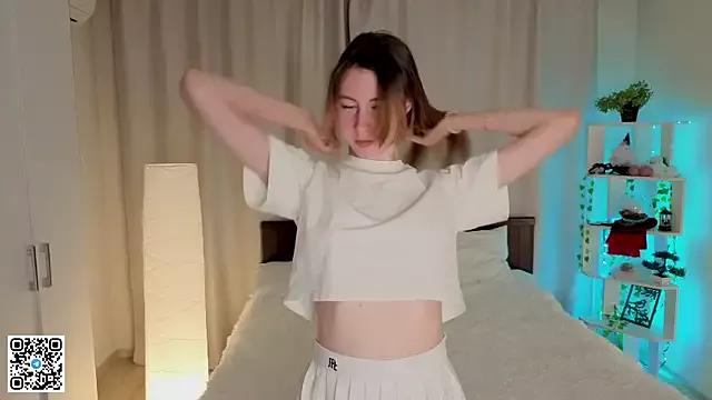 Photos of MayraMccalpane from StripChat is Freechat