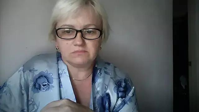 Mayya4321 from StripChat