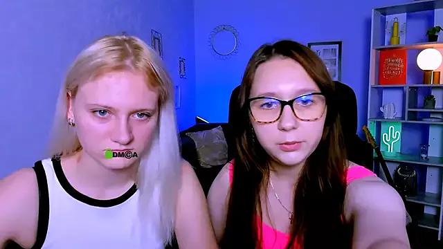 meddi_gold from StripChat