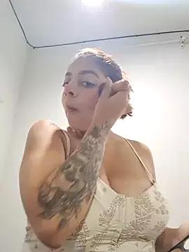Medeahelios from StripChat