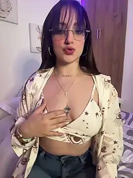 Explore our live girls sluts from our Custom and Multi clubs and checkout exclusive access to highly interactive content, such as shape, hair, titties, pussy type and many more.