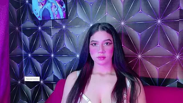 Explore our live girls sluts from our Custom and Multi clubs and checkout exclusive access to highly interactive content, such as shape, hair, titties, pussy type and many more.