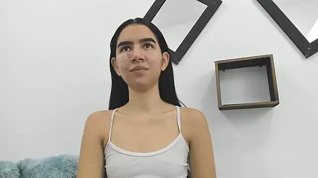 Explore our live girls sluts from our Custom and Multi clubs and checkout exclusive access to highly interactive content, such as shape, hair, titties, pussy type and many more.