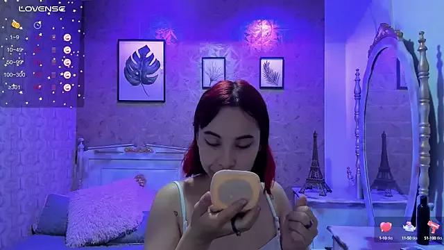 Explore our live girls sluts from our Custom and Multi clubs and checkout exclusive access to highly interactive content, such as shape, hair, titties, pussy type and many more.