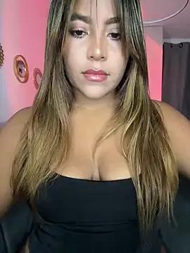 MegannHills from StripChat is Freechat
