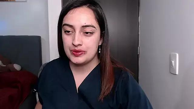 Meggan_n from StripChat