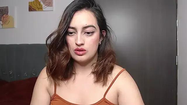 Meggan_n from StripChat