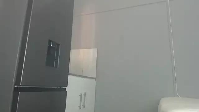 Melanin-Monroeee on StripChat