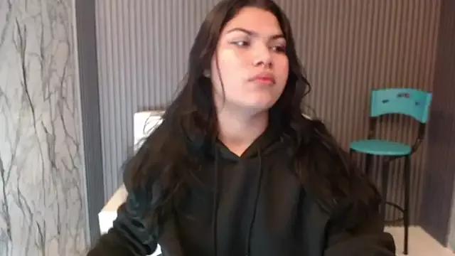 melany_rouse18 on StripChat