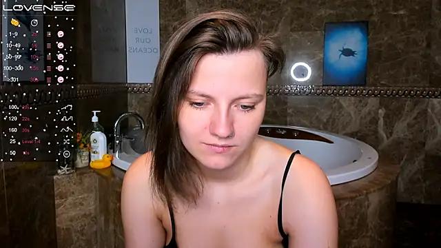 Explore our live girls sluts from our Custom and Multi clubs and checkout exclusive access to highly interactive content, such as shape, hair, titties, pussy type and many more.