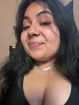 Explore our live girls sluts from our Custom and Multi clubs and checkout exclusive access to highly interactive content, such as shape, hair, titties, pussy type and many more.