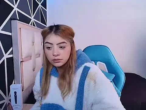 Melissa_coll from StripChat is Freechat