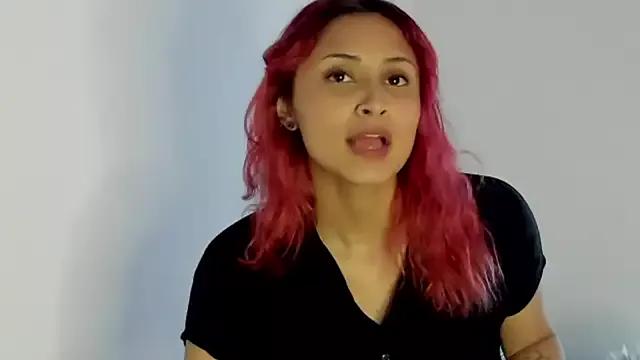 melissa_noirr from StripChat is Freechat